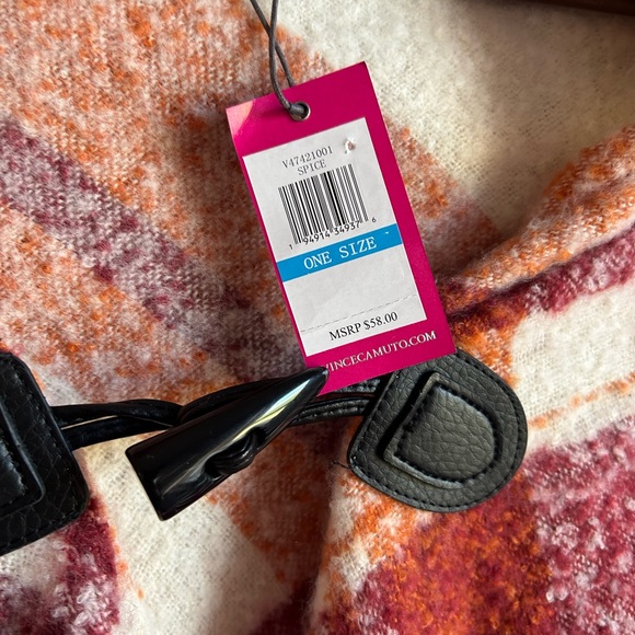 Vince Camuto plaid Hooded Poncho Cape Ruana with Toggle and Fringe, OS, NWT - Picture 4 of 4